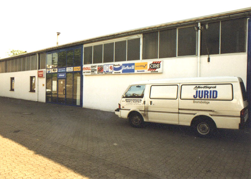 1980 Alte Geschäfts- und Lagerräume