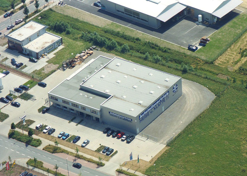 Neue Geschäfts- und Lagerräume